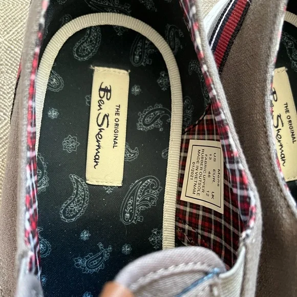 NWT The Original Ben Sherman gray canvas boat shoes, size 13 - Picture 5 of 6
